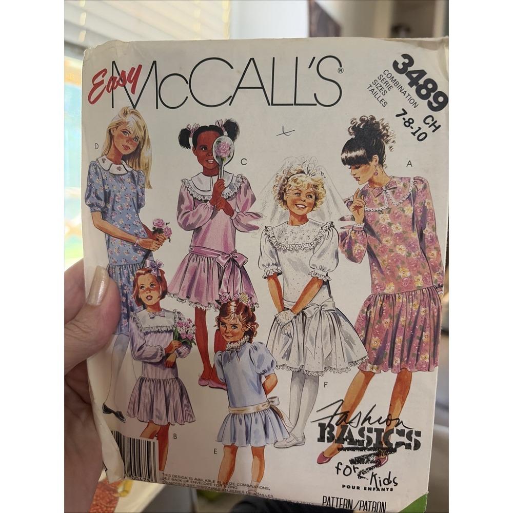 McCalls 1987 Easy Sewing Pattern 3489 Girls Dress Size 7-8-10 Uncut Vintage